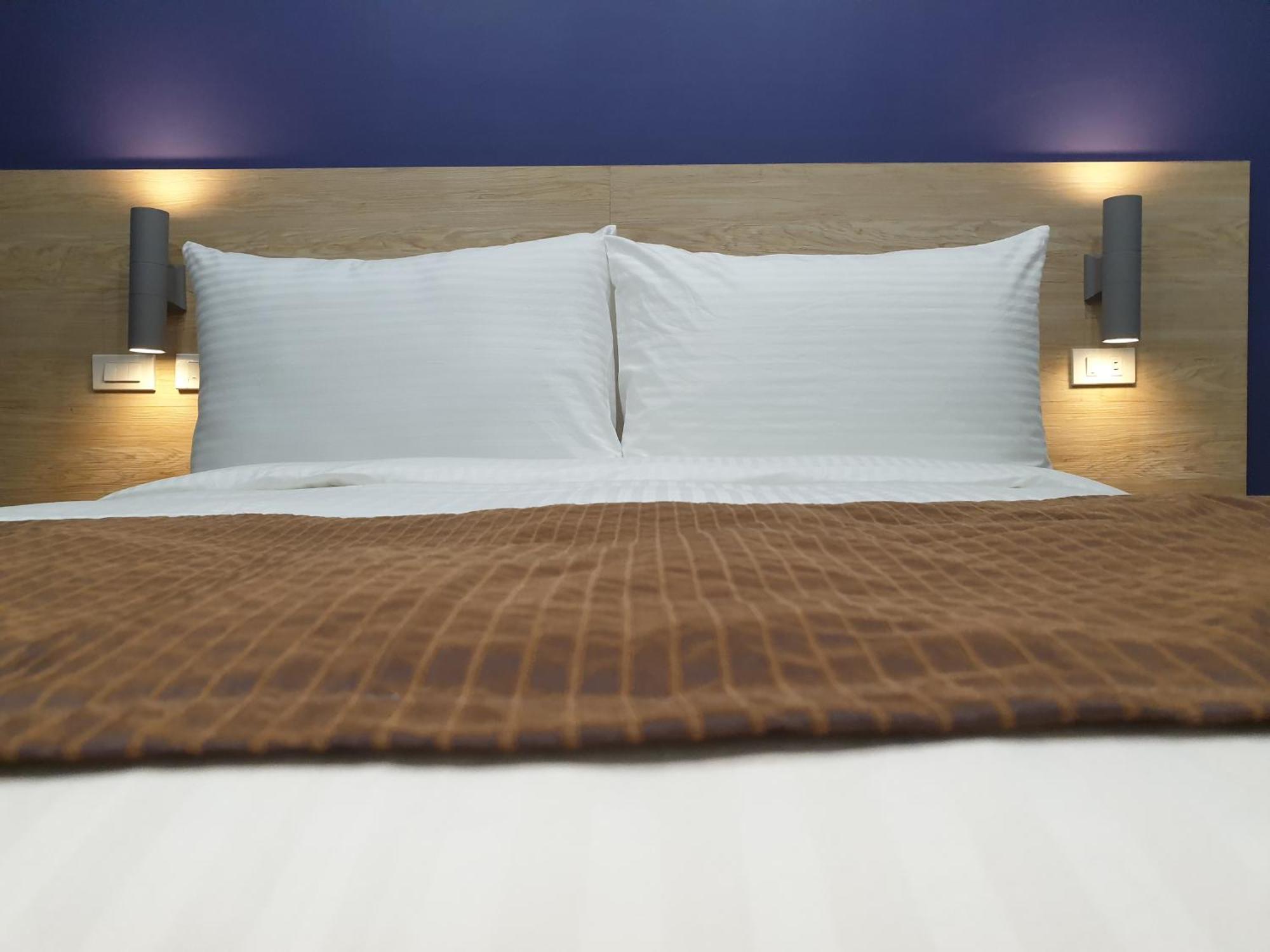 Leez Inn Makati Makati City Bagian luar foto