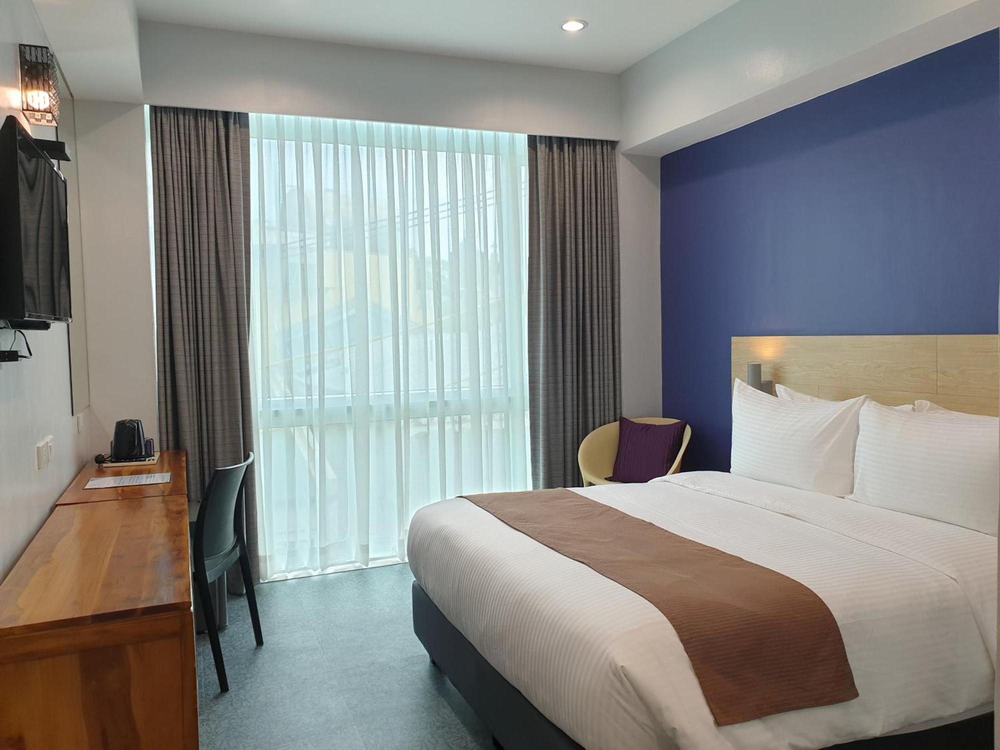 Leez Inn Makati Makati City Bagian luar foto