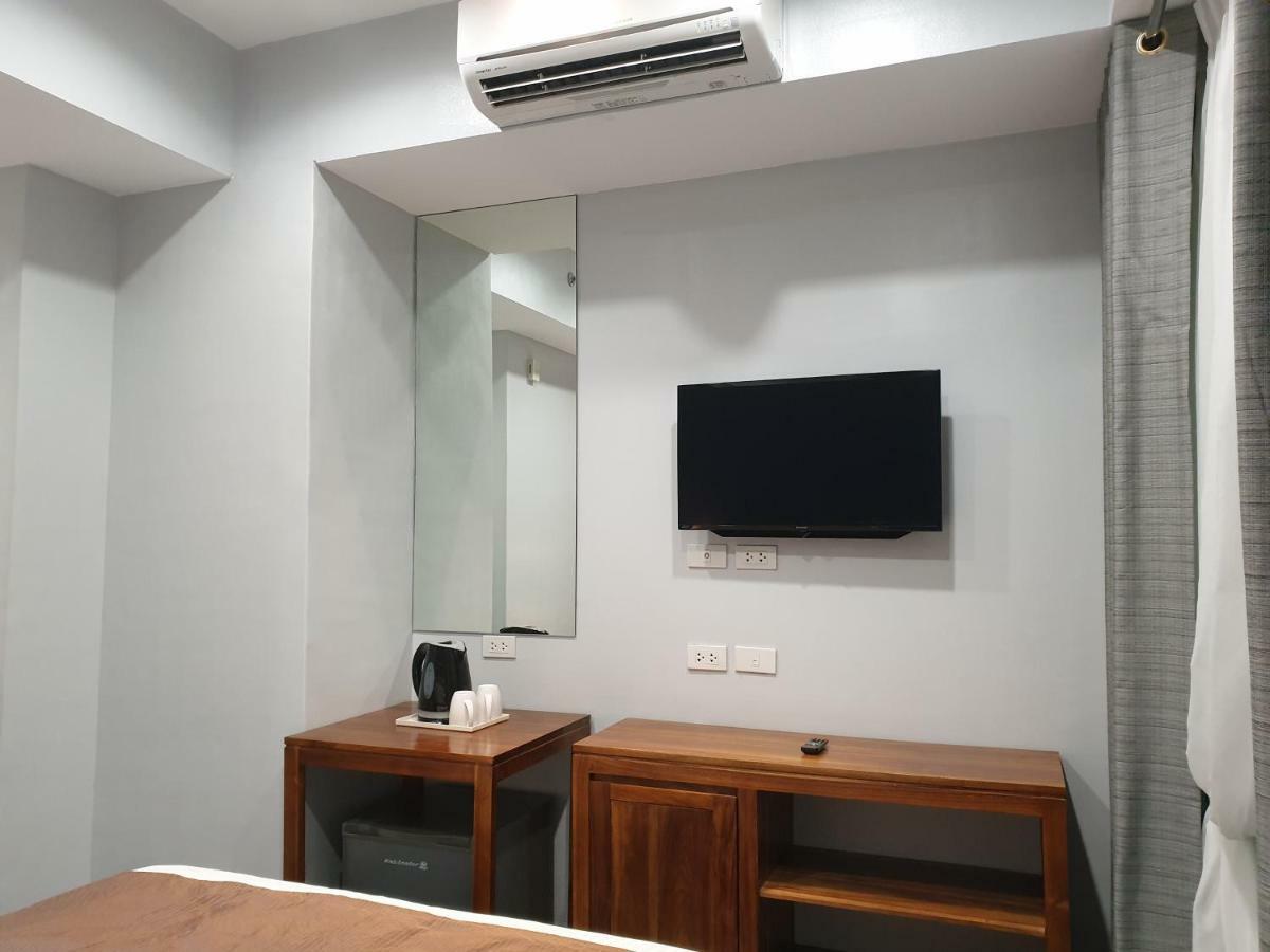 Leez Inn Makati Makati City Bagian luar foto